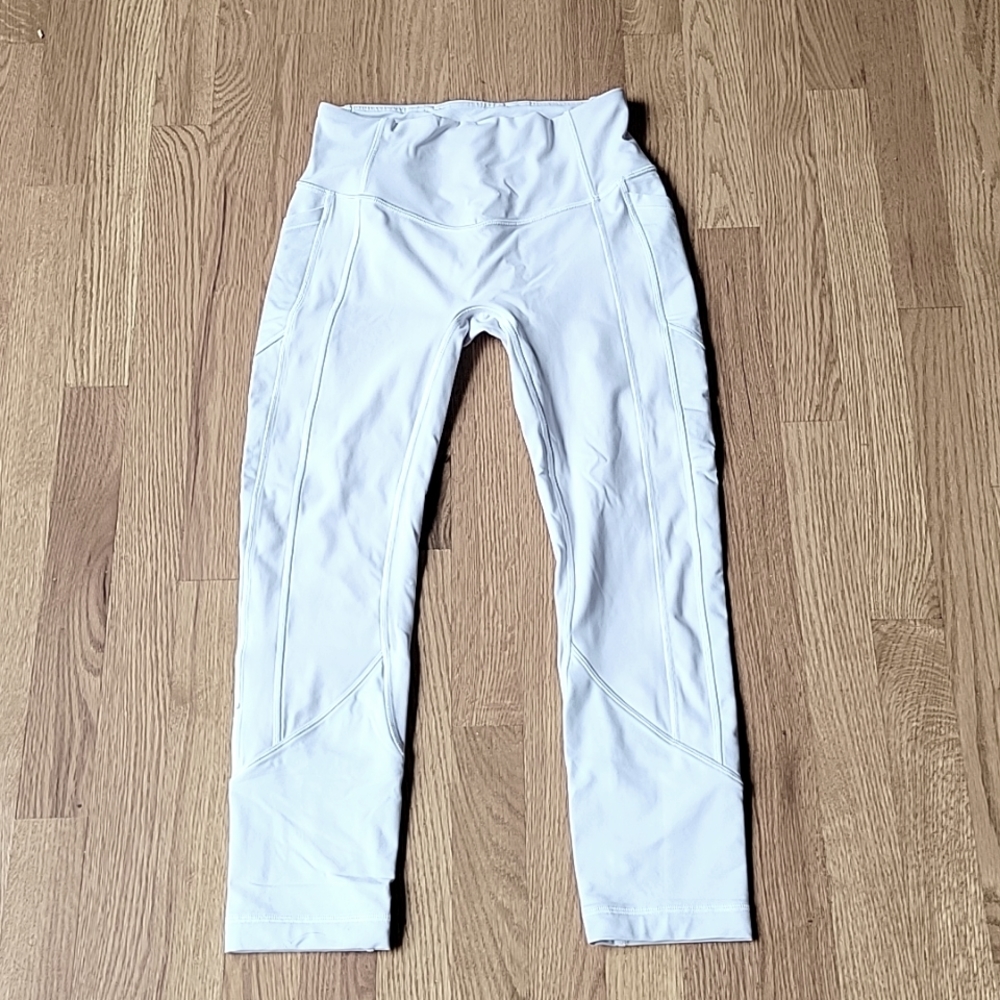 lululemon athletica White High-Waisted Leggings Size 6